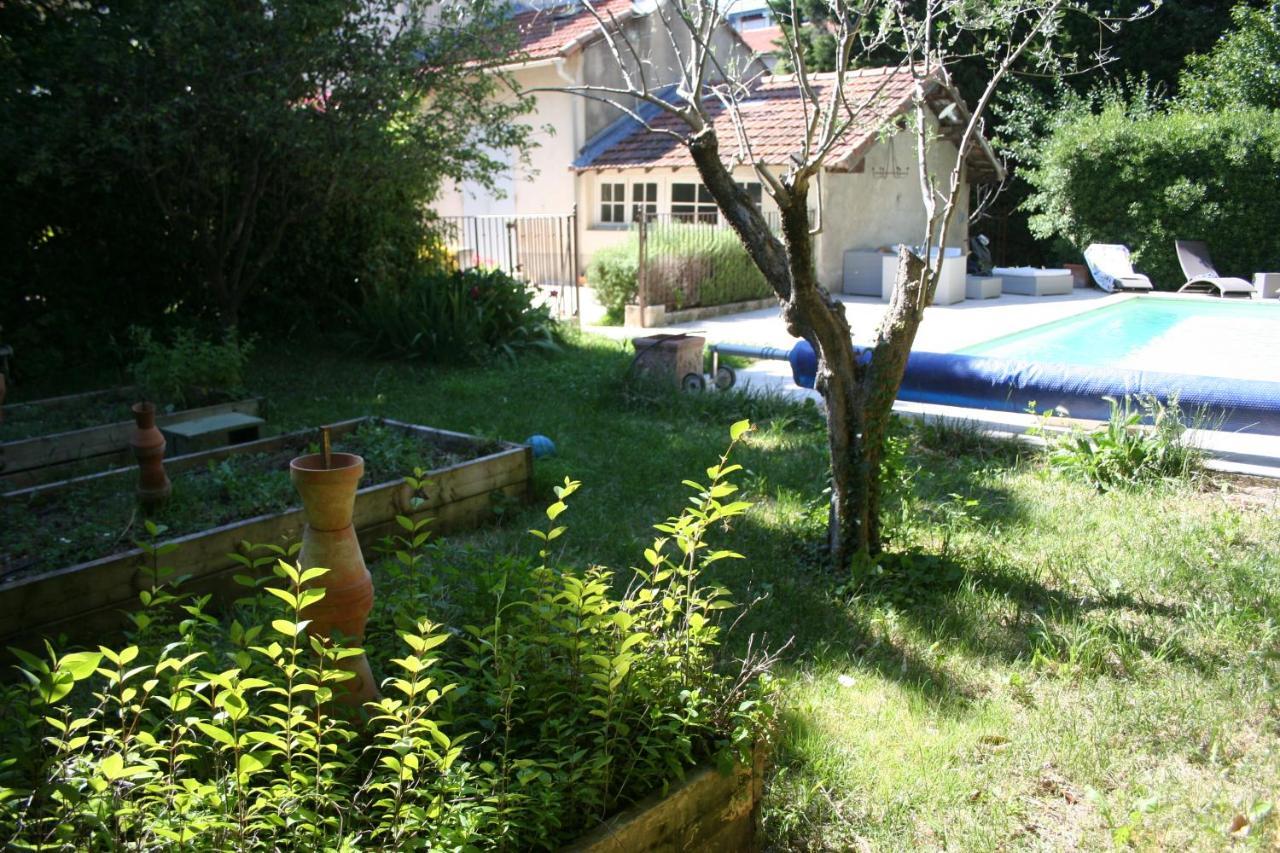 Le Mas Des Dames Appartement Avignon Exteriér fotografie